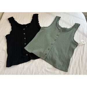 NWT Lot Of 2 Juniors SO Size XL Button Front Tank Tops Black Sage Preppy Cottage